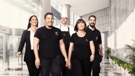 En gruppe medarbejder fra blandede brancher