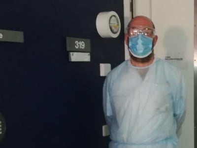 Læge iført maske på Aarhus Universitetshospital | Coor